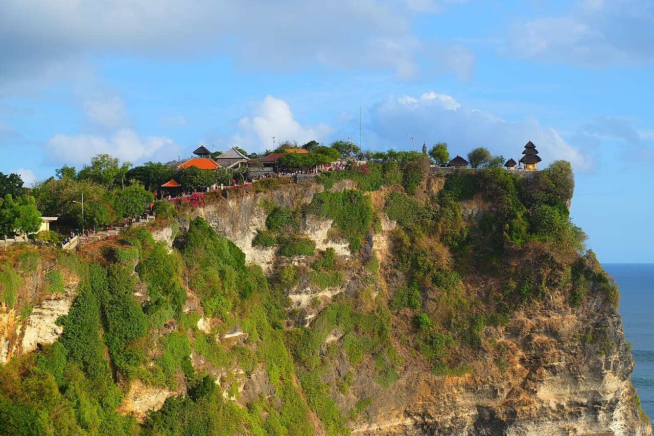 Uluwatu clifftop temple at sunset